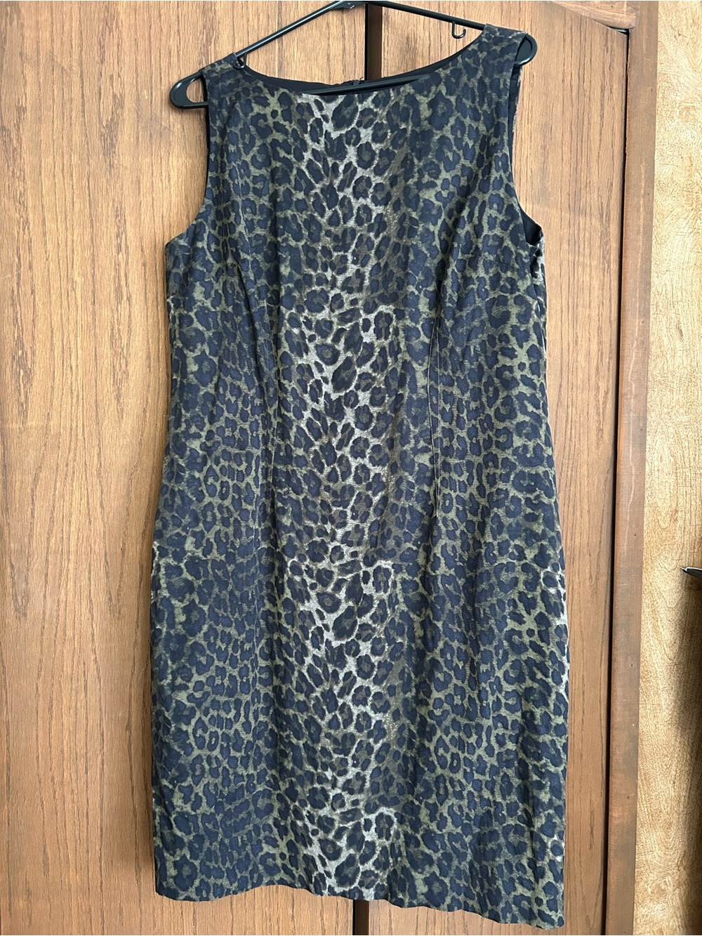 Sleeveless Leopard Print Shift Dress